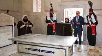 TBMM Başkanı Numan Kurtulmuş, Pakistan'da İkbal'in Türbesini Ziyaret Etti