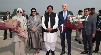 TBMM Başkanı Numan Kurtulmuş, Pakistan'da Temaslarda Bulundu