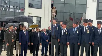 'Valiye şemsiye var, gazilere yok' haberini yapan muhabir gözaltına alındı