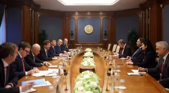 Enerji Bakanı Bayraktar, Gazprom Başkanı ile Moskova'da Görüştü