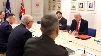 Milli Savunma Bakanı Güler, Brüksel'de İngiltere Savunma Bakanı ile Görüştü