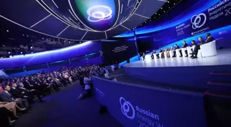 Enerji Bakanı Bayraktar: Türkiye Enerji Güvenliğinde Kritik Rol Oynuyor