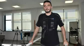 Motosiklet Kazasından Sonra Yürümeyi Başardı