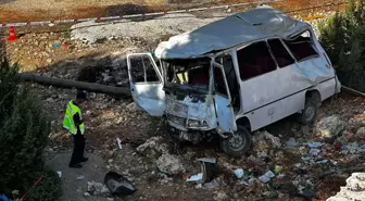 Mersin'de tarım işçilerini taşıyan minibüsün yaptığı kazada ölü sayısı 7'ye yükseldi