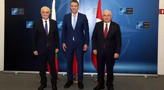 Milli Savunma Bakanı Güler, NATO Toplantısında Üçlü Görüşme Gerçekleştirdi