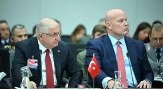 Milli Savunma Bakanı Yaşar Güler, Ukrayna Savunma Temas Grubu Toplantısı'na Katıldı