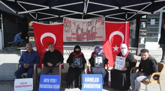 Muş'ta PKK Mağduru Ailelerin Eylemi Devam Ediyor