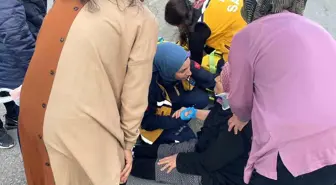 Karaman'da Yaşlı Kadına Otomobil Çarptı