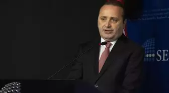 SETA'daki 'Türkiye-Endonezya Ortaklık Forumu' panelinde bölgesel meseleler ele alındı