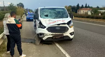 Tekirdağ'da Yolcu Minibüsü Piçle Yürüyen Adamı Ezdi: Bir Ölü