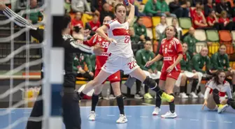 A Milli Kadın Hentbol Takımı, EHF EURO Cup'ta Macaristan'a Yenildi