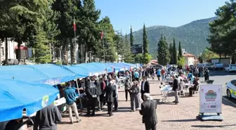 AK Parti Akseki Teşkilatı'ndan Filistin Yararına Kermes Desteği