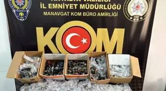 Antalya'da Kaçakçılık Operasyonları: 36 Gözaltı ve Çok Sayıda Malzeme Ele Geçirildi