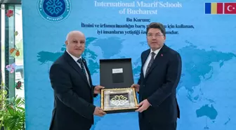 Adalet Bakanı Yılmaz Tunç, Bükreş'teki Maarif Okulunu Ziyaret Etti