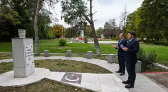 Bakan Tunç, Bükreş'te Temaslarda Bulundu