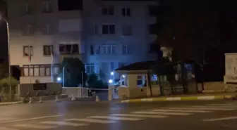 Barışma bahanesiyle gelip sevgilisini boğazından bıçakladı