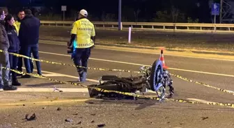 Bilecik'te Motosiklet Midibüsle Çarpıştı, Sürücü Hayatını Kaybetti