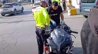 Yaralı Motosiklet Sürücüsü, Polis Görünce Kaçmaya Başladı