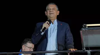 CHP Genel Başkanı Özgür Özel, İstanbul'da Miting Düzenledi