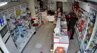 Mersin'de Eczacıya Sopayla Saldırı