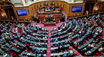 Fransa'daki Hükümet Krizi Son Buldu: Lecornu Güvensizlik Oylamalarını Geçti