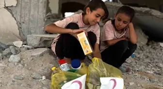 Türk Kızılay Gazze'de Gıda Yardımı Dağıttı