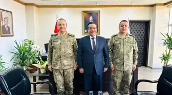 Burhaniye'de Komutanlardan Kaymakam Atilla'ya Ziyaret