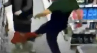 Eskişehir'de Küçük Çocuğa Market İçinde Tekme Atan Şahsın Yakalanması İçin Çalışma Başlatıldı