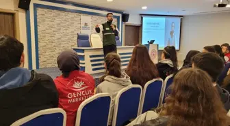 Samsun'da Gençlere Yönelik Bağımlılıkla Mücadele Semineri