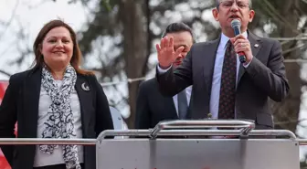 AK Parti'ye geçeceği öne sürülen Burcu Köksal'dan iddiaları güçlendiren hareket