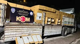 Aksaray'da Kaçak Sigara Operasyonu: On Binlerce Ürün Ele Geçirildi