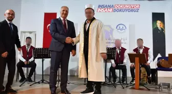 Antalya Cezaevinde Hafızlık Eğitimi Alan Hükümlü Sertifikasını Aldı