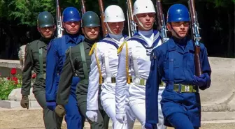 Astsubaylar Günü ne zaman? En güzel Dünya Astsubaylar Günü sözleri ve mesajları!