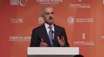 Bakan Uraloğlu: Havacılık alanındaki tecrübelerimizi Afrika ile paylaşmaya hazırız