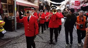 20. Ayvalık Uluslararası Zeytin Hasat ve Turizm Festivali Başladı