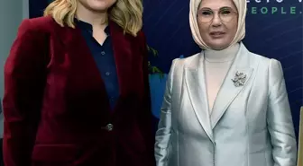 Emine Erdoğan, UNECE İcra Sekreteri Tatiana Molcean ile görüştü