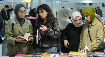 Üsküdar'da Filistin İçin Şiir Dinletisi Düzenlendi
