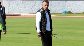 Isparta32spor, Teknik Direktör Bülent Akan ile Yollarını Ayırdı