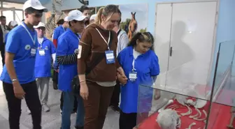 Özel Öğrenciler Ege Üniversitesi Tabiat Tarihi Müzesi'ni Ziyaret Etti