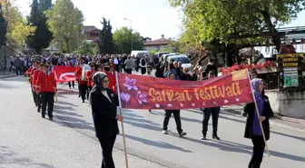 Karabük'te '9. Safran Festivali' kortej yürüyüşüyle başladı