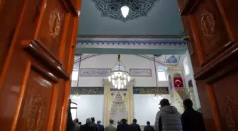 Velişaban Camii Yenilendi, Mahalle Halkının İbadetine Açıldı