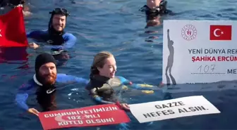 Şahika Ercümen'den Yeni Dünya Rekoru: 107 Metre Dalış