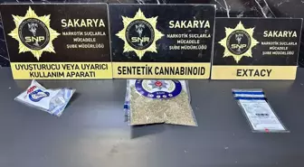 Sakarya'da Uyuşturucu Operasyonu: 10 Gözaltı