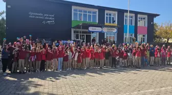 Cumhuriyet İlkokulu'ndan Renkli Etkinlik: Turşu Kurma
