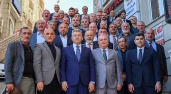 Vali Ergün'den Artvin Muhtarlar Derneği'ne Ziyaret