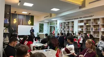 Balıkesir'de Gençlerin Sosyal Gece Kampı