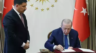 Cumhurbaşkanı Erdoğan gece yarısı imzaladı! 4 bakanlığa onlarca atama