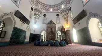 Denetimli Serbestlik Yükümlüleri Muradiye Külliyesi'ni Ziyaret Etti