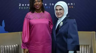 Emine Erdoğan, Sierra Leone Cumhurbaşkanı'nın eşi ile bir araya geldi
