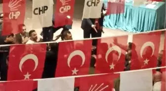 CHP İl Kongresi'nde Kavga Çıktı
